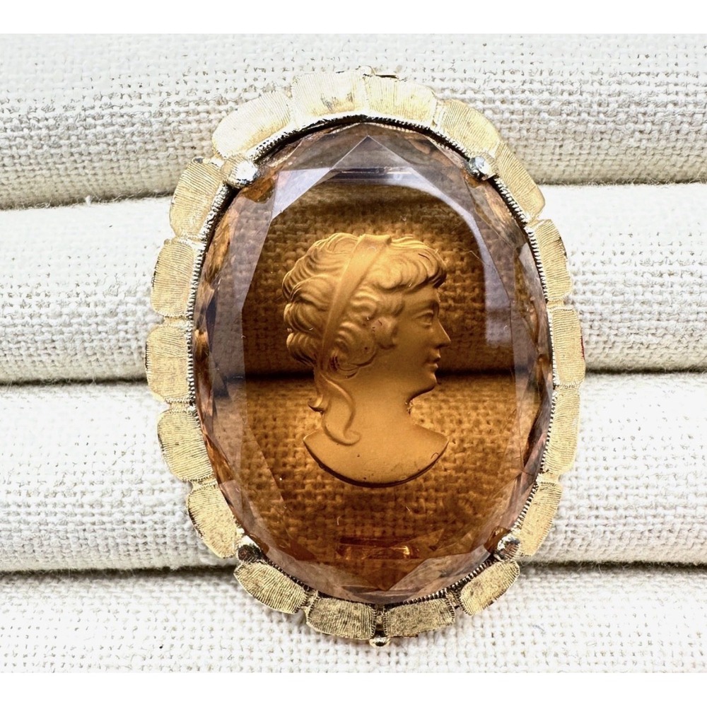 Vintage Amber Glass Intaglio Portrait Brooch Pendant Convertible Gold Tone 2in
